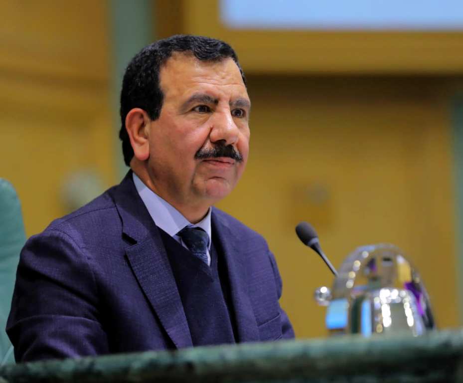 النائب الخلايلة يدعو لإعادة خدمة العلم والجيش الشعبي