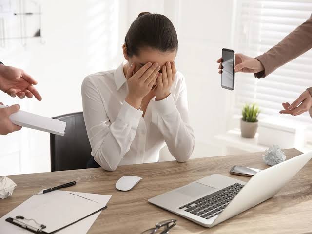 عالمة نفس توضح أهمية التكاسل في مواجهة ضغوط الحياة