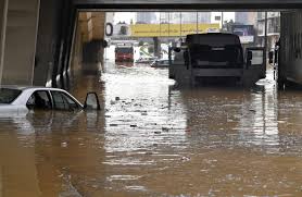 منخفض جوي يقترب من لبنان ويجلب أمطارًا وسيول غزيرة الأحد