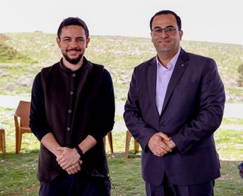 في لقاء ولي العهد  ..  جلسة حوارية شبابية تتسم بالشفافية والمصارحة