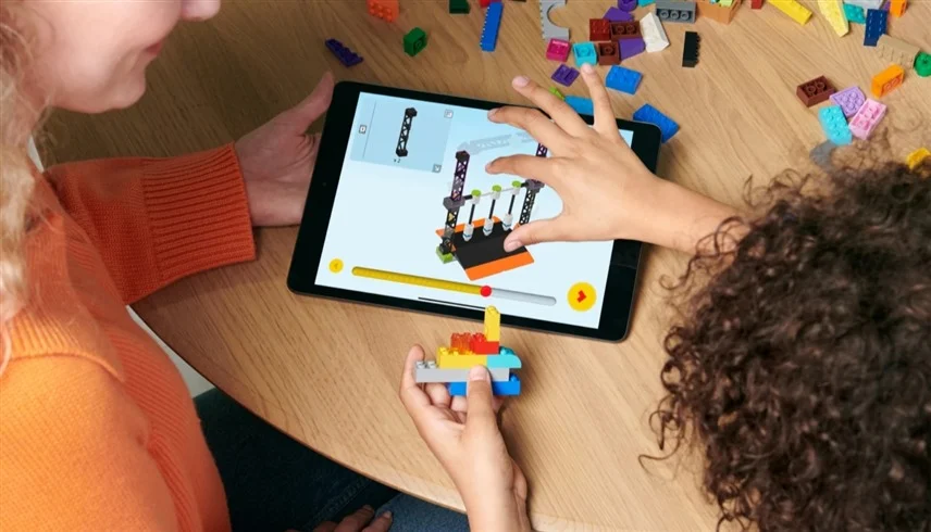 ابتكار جديد من ليغو ..  قطعة بناء ذكية تتفاعل مع شخصياتك المفضلة