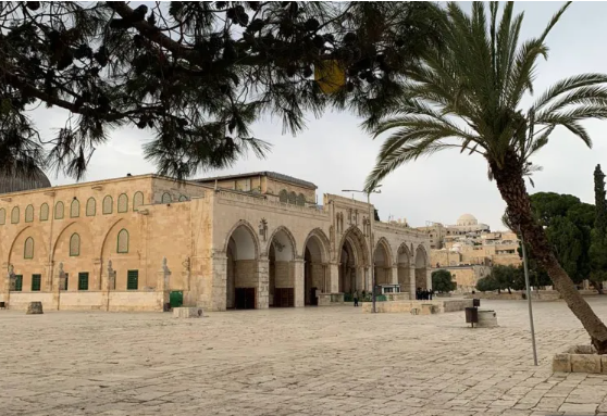 تنديد عربي وإسلامي وأوروبي بقيود الاحتلال على حرية العبادة بالقدس
