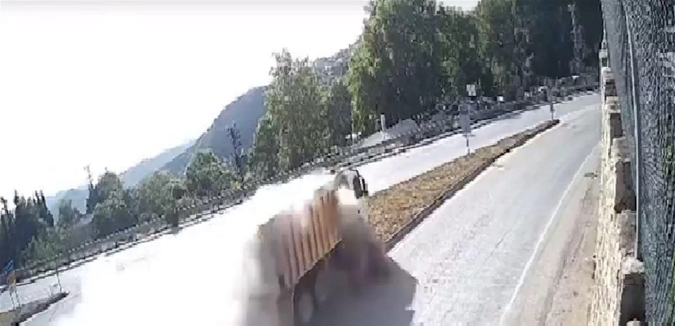 بالفيديو ..  عطل في الفرامل يتسبب بكارثة في تركيا