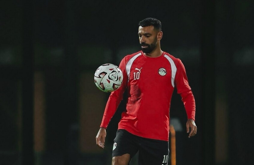 بعد انضمامه للمعسكر ..  صلاح يخطف الأنظار في مران منتخب مصر بهدف "لوب" جميل