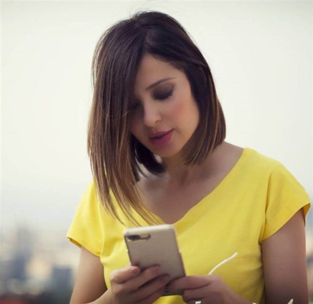 الصورة الأولى لوفاء كيلاني وهي حامل؟