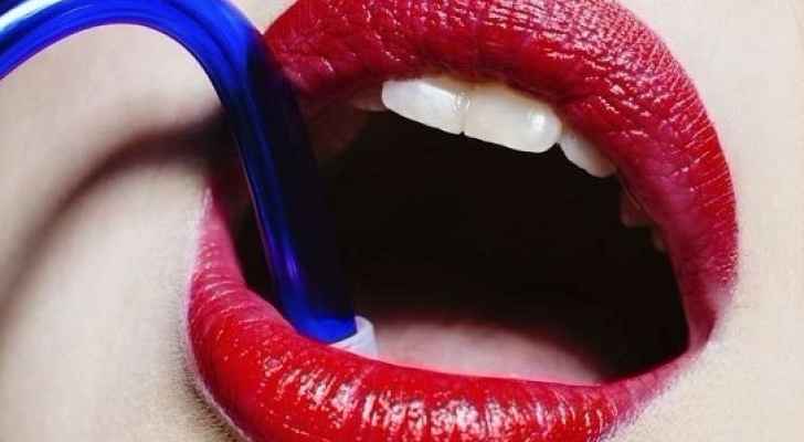 طرق بسيطة للتخلص من رائحة الفم الكريهة