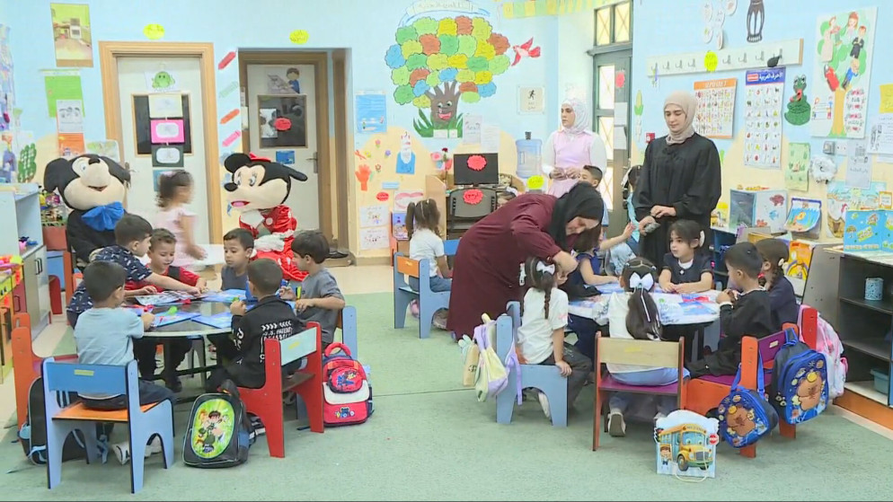كيف يتعامل الأهل مع قلق الأطفال من العودة إلى المدرسة؟