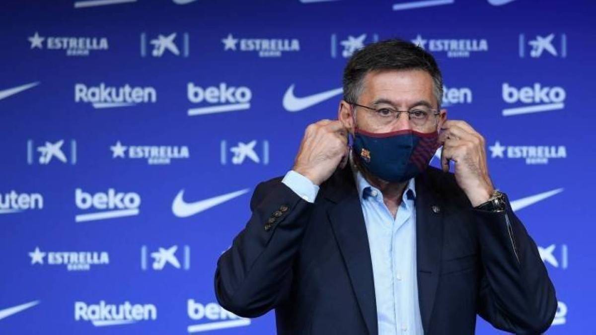 بارتوميو يستقيل من رئاسة برشلونة
