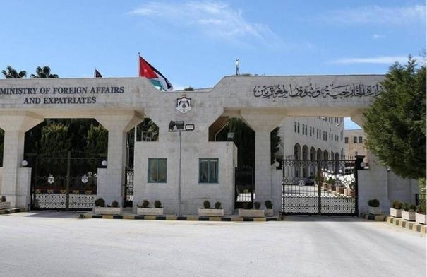 وزارة الخارجية تعلن عن إجراء مسابقة لاختيار ملحقين دبلوماسيين