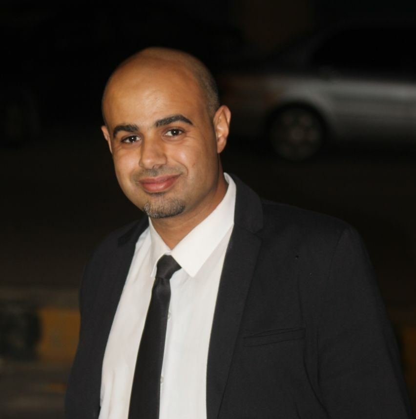 الدكتور إبراهيم الحواري  .. "عيد ميلاد سعيد "