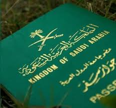 إسقاط الجنسية عن أي سعودي حصل على جنسية دولة أخرى بدون إذن