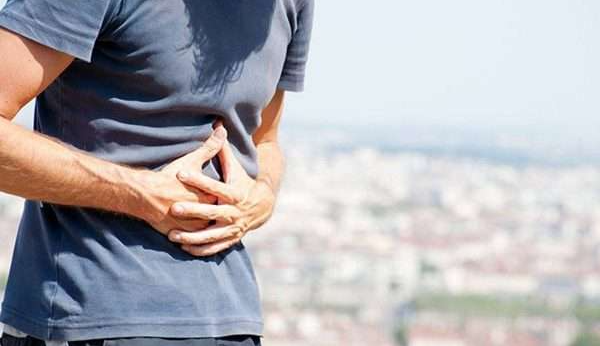 ما أعراض التهاب المرارة اللاحصوي وما الفرق بينه وبين التهاب المرارة الحصوي؟