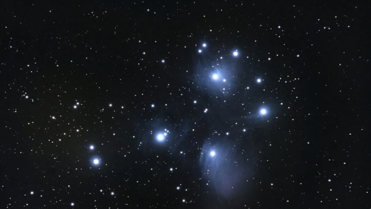 الإمارات للفلك: موسم الصيف يبدأ غداً