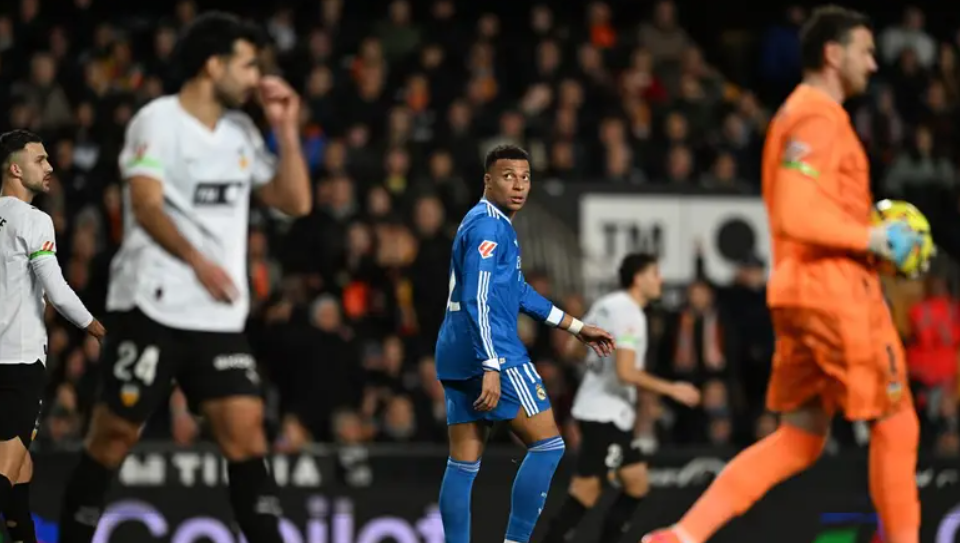 للمرة الثانية توالياً ..  مبابي يغيب عن تدريبات ريال مدريد