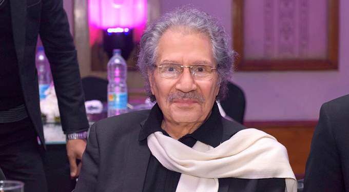 تطورات جديدة عن الحالة الصحية لـ"سناء شافع" بعد إصابته بالتهاب رئوي
