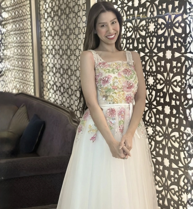 إيناس عز الدين تعتذر عن “أوبرا مصر” وتكشف لجماهيرها الأسباب