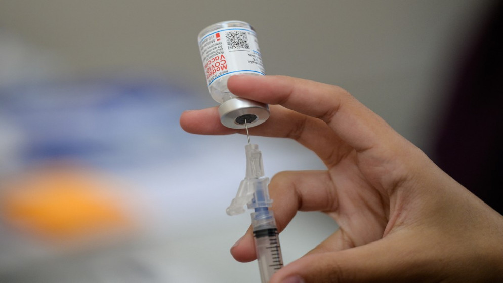 وزارة الصحة: أكثر من 130 ألف شخص تلقوا جرعتين من اللقاح المضاد للفيروس