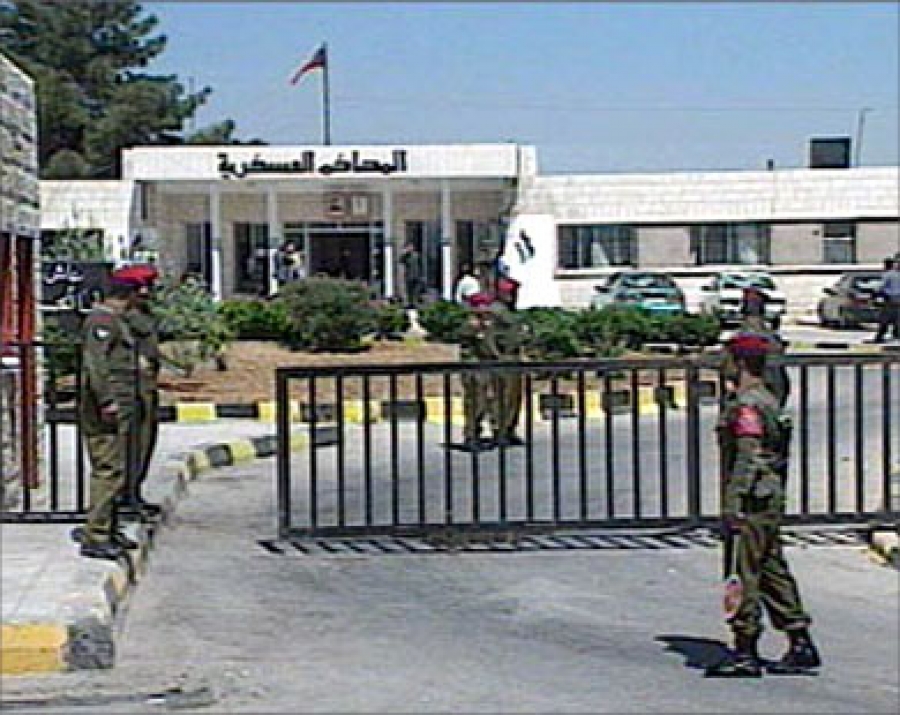الإفراج عن "دعمس" بعد 15 سنة سجن بتهمة قتل دبلوماسي أمريكي في عمّان