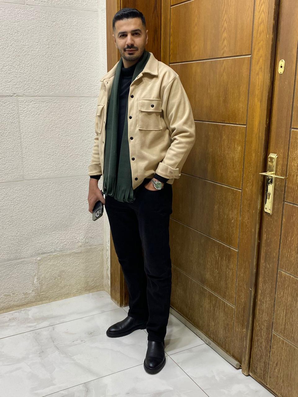 زيد المناصير يبارك لصديقه عبدالله بيك الملاجي بمناسبة زفافه