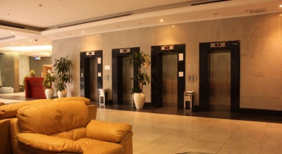 مادبا: إغلاق 4 فنادق وتسريح مئات العاملين في القطاع السياحي