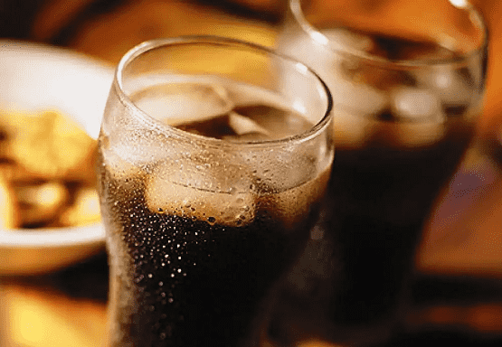 دراسة تحذر من المشروبات الغازية اللايت لهذا السبب