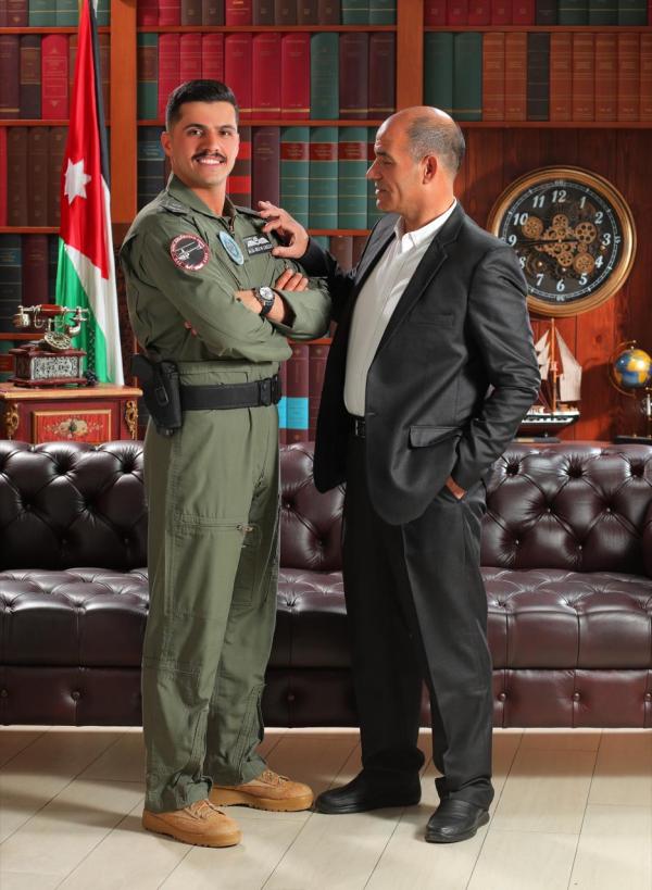 الملازم الطيار منتصر محمد الشوابكة  ..  مبارك التخرج