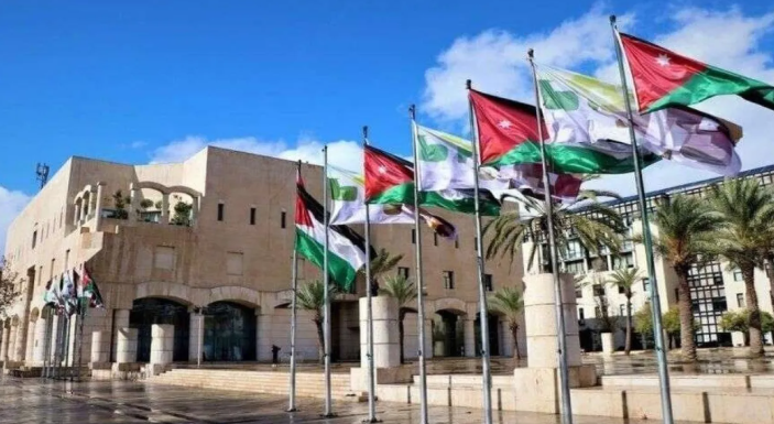 الإجازات والمغادرات في أمانة عمان أصبحت إلكترونية