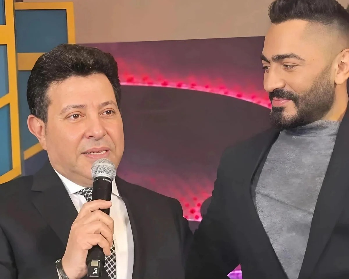 تامر حسني عن هاني شاكر: من أهم الفنانين الذين نفخر بأنهم عاشوا عصرنا (فيديو)