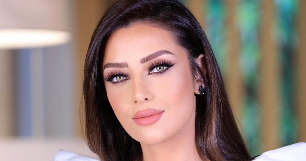 أول تعليق لـ رضوى الشربيني بعد دفن والدتها