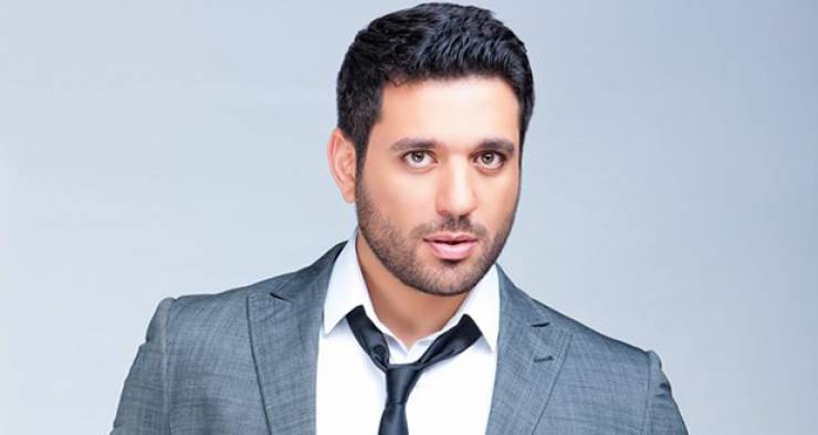 صورة ..  الفنان حسن الرداد يفاجئ أصدقاءه بهذا الخبر عبر'الواتسآب'!!