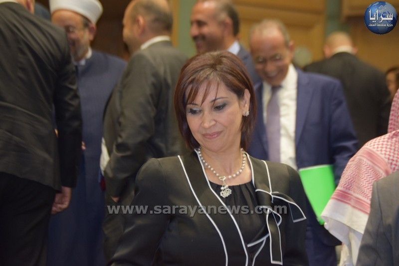 شويكة : دمج وزارات الاعلام والنقل والادارة العامة والقطاعات الاقتصادية والمالية والصحة 