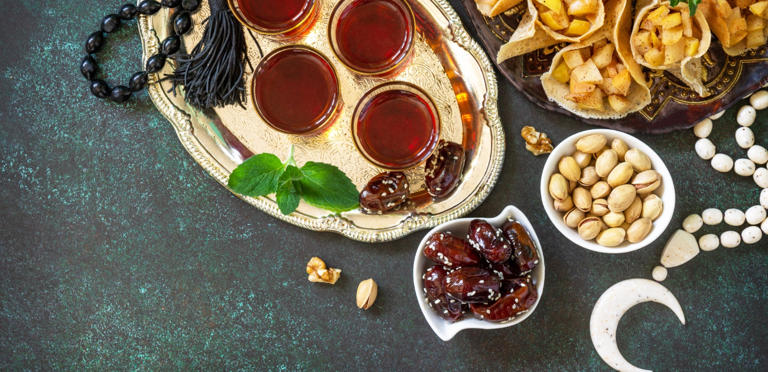 إتيكيت دعوة إفطار رمضان لعام 2026 ..  نصائح ذهبية لا بد من معرفتها