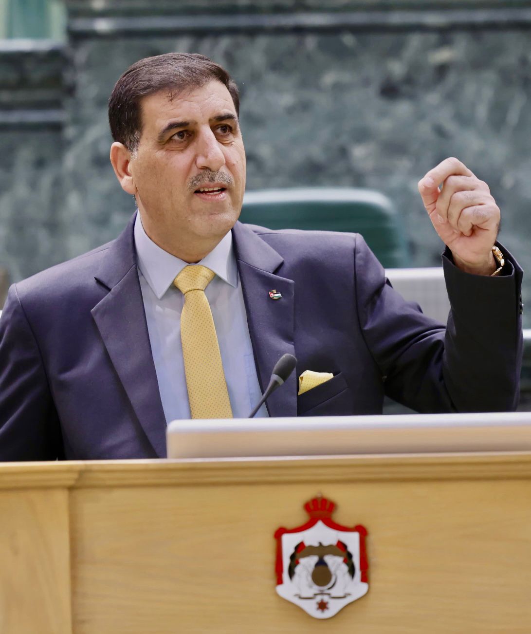 أربعون مليون دينار تُنقذ مستشفى الجامعة بعد تحرّك النائب فراس القبلان