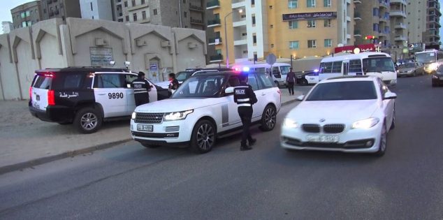 كويتي حاول قتل والدته بسيخ حديد وردها كان صدمة
