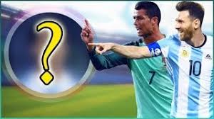 بالفيديو: أشهر 40 لاعب يكشفون مثلهم الأعلى في كرة القدم 