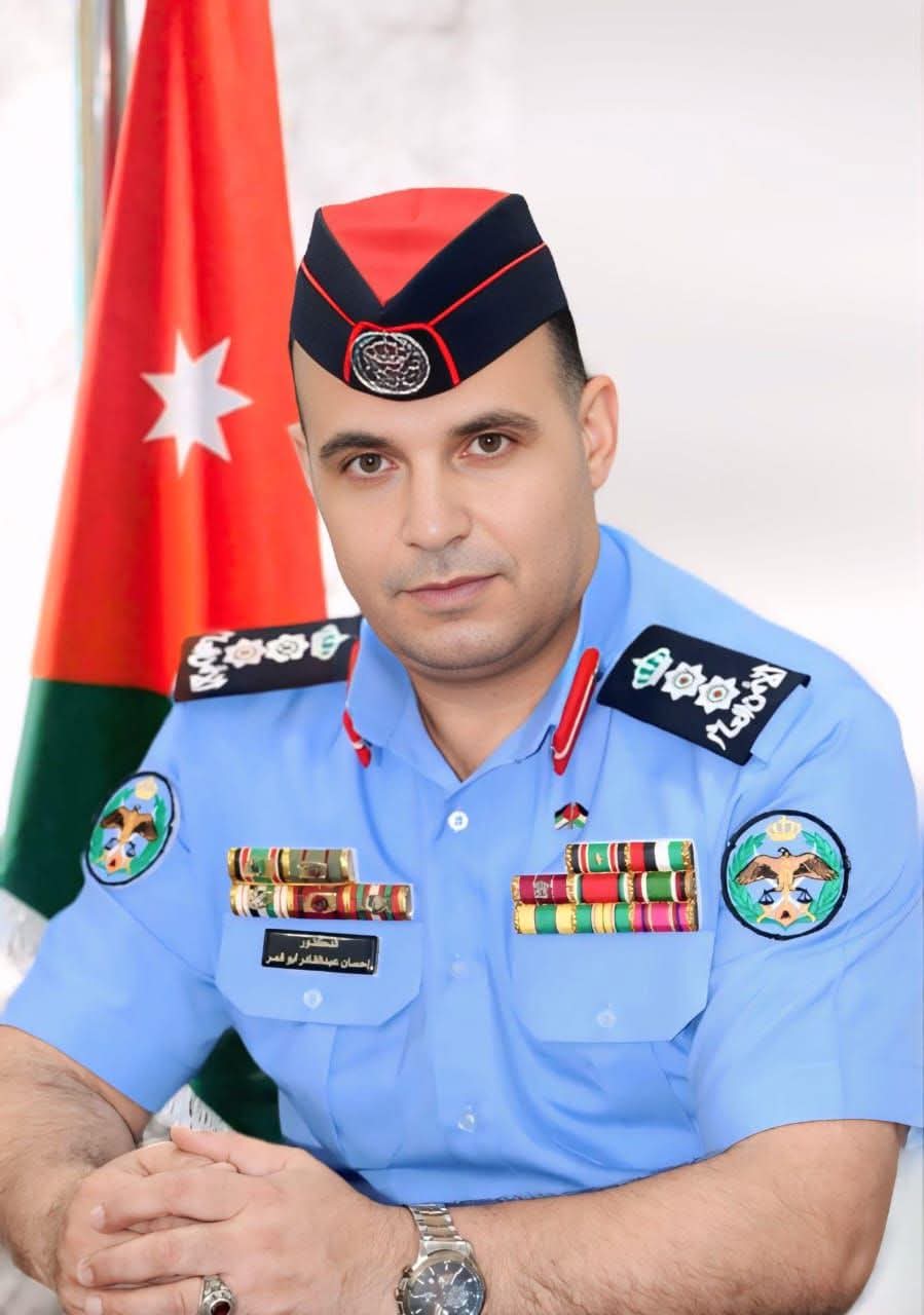 الدكتور إحسان ابو قمر  ..  مبارك الترفيع