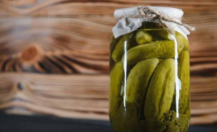 طريقة عمل الخيار المخلل المقرمش