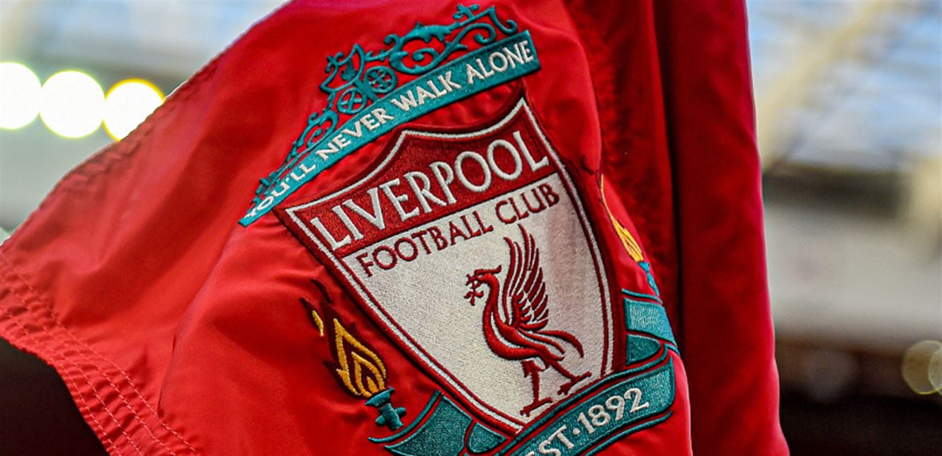 "ليفربول" بات قريباً من ضمّ مدافعٍ عربي  ..  من هو؟!