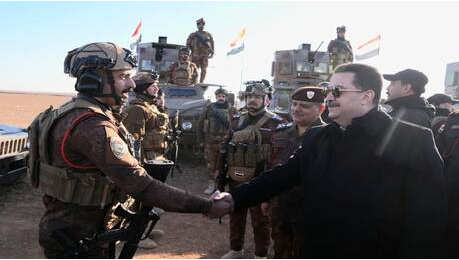 رئيس الوزراء العراقي يوجه بإنشاء "ساتر أمني" على الحدود مع سوريا