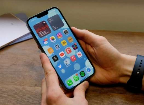 كيفية تغيير كلمة مرور حساب "أبل" الخاص بك