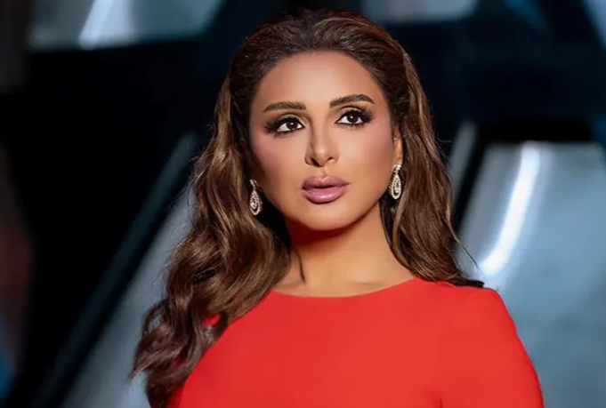 أنغام تخضع لجراحة استئصال ورم من البنكرياس. وفحوصات لمعرفة نوعه