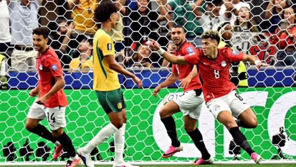 إمام عاشور يكتب التاريخ  ..  أول هدف مصري في "إقصائيات" كأس العالم