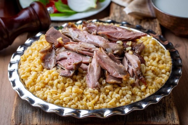 الفريكة باللحمة السورية