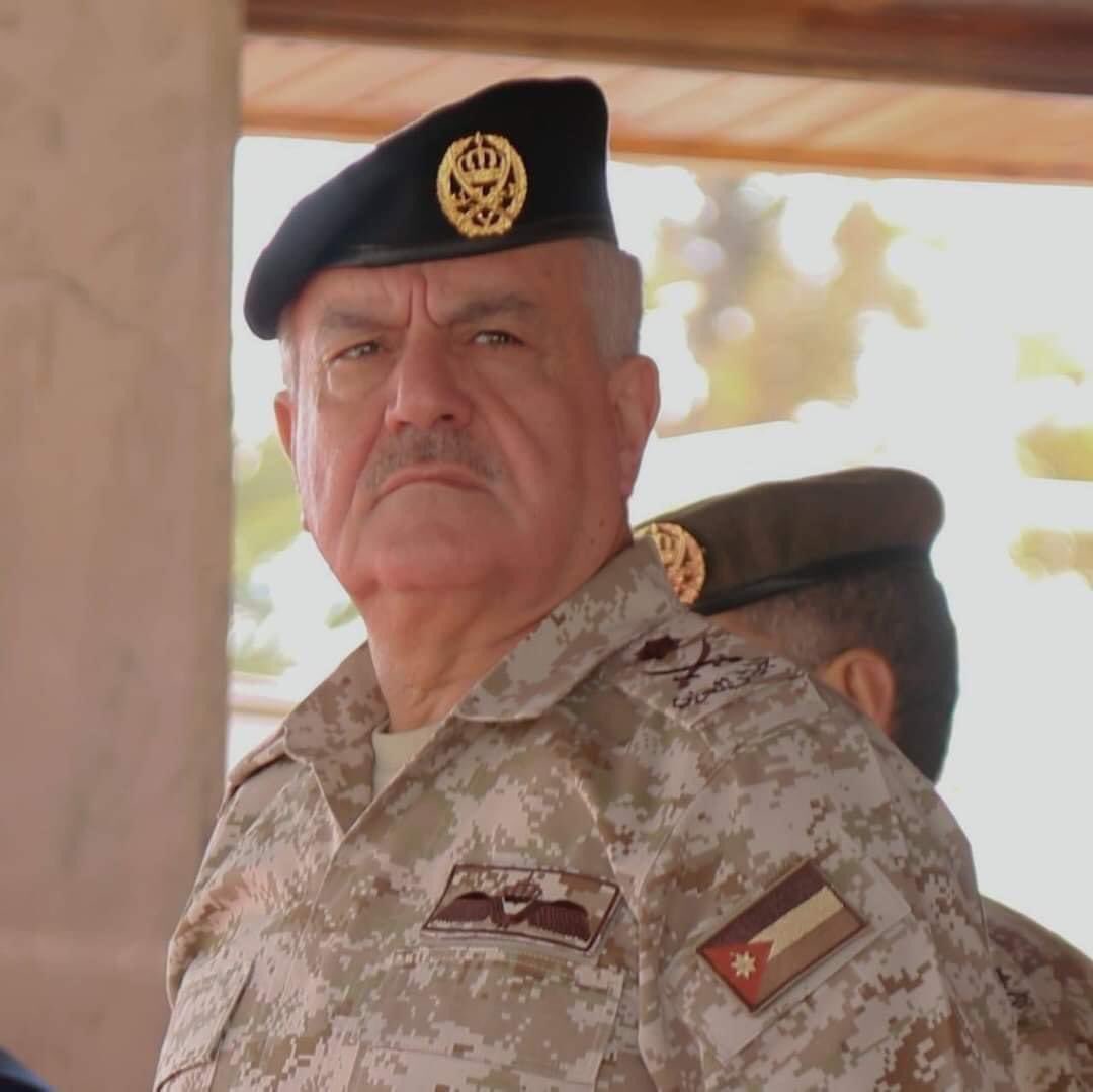 الحنيطي يلتقي كبار ضباط القوات المسلحة ويؤكد أهمية المحافظة على أعلى درجات الجاهزية العملياتية
