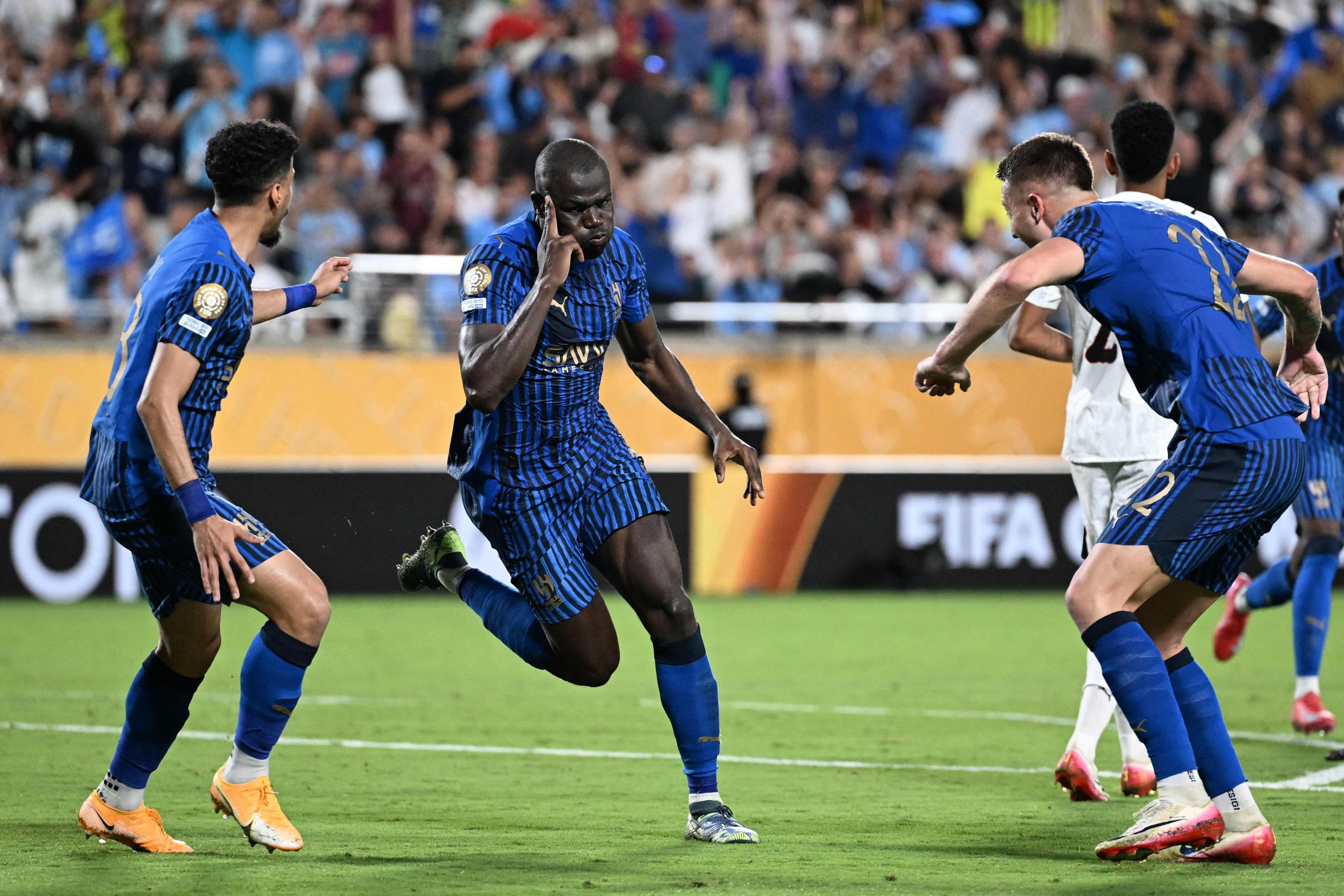 أرباح قياسية للهلال ..  كم حصد بعد الفوز التاريخي على مانشستر سيتي؟