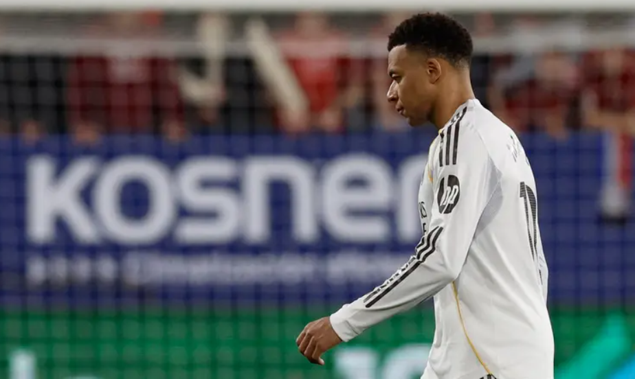 طبيب يزف نبأ ساراً لجماهير ريال مدريد بشأن إصابة مبابي