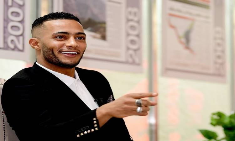 شاهد  ..  محمد رمضان يشارك جمهوره ردود فعل كوميدية على أغنية بم بم