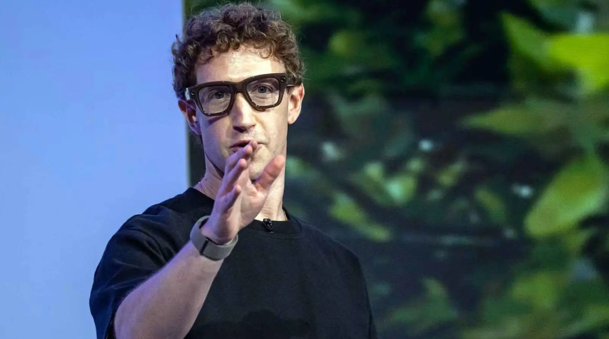 معززة بالذكاء الاصطناعي ..  "ميتا" تخطط لإطلاق ساعة ذكية هذا العام  