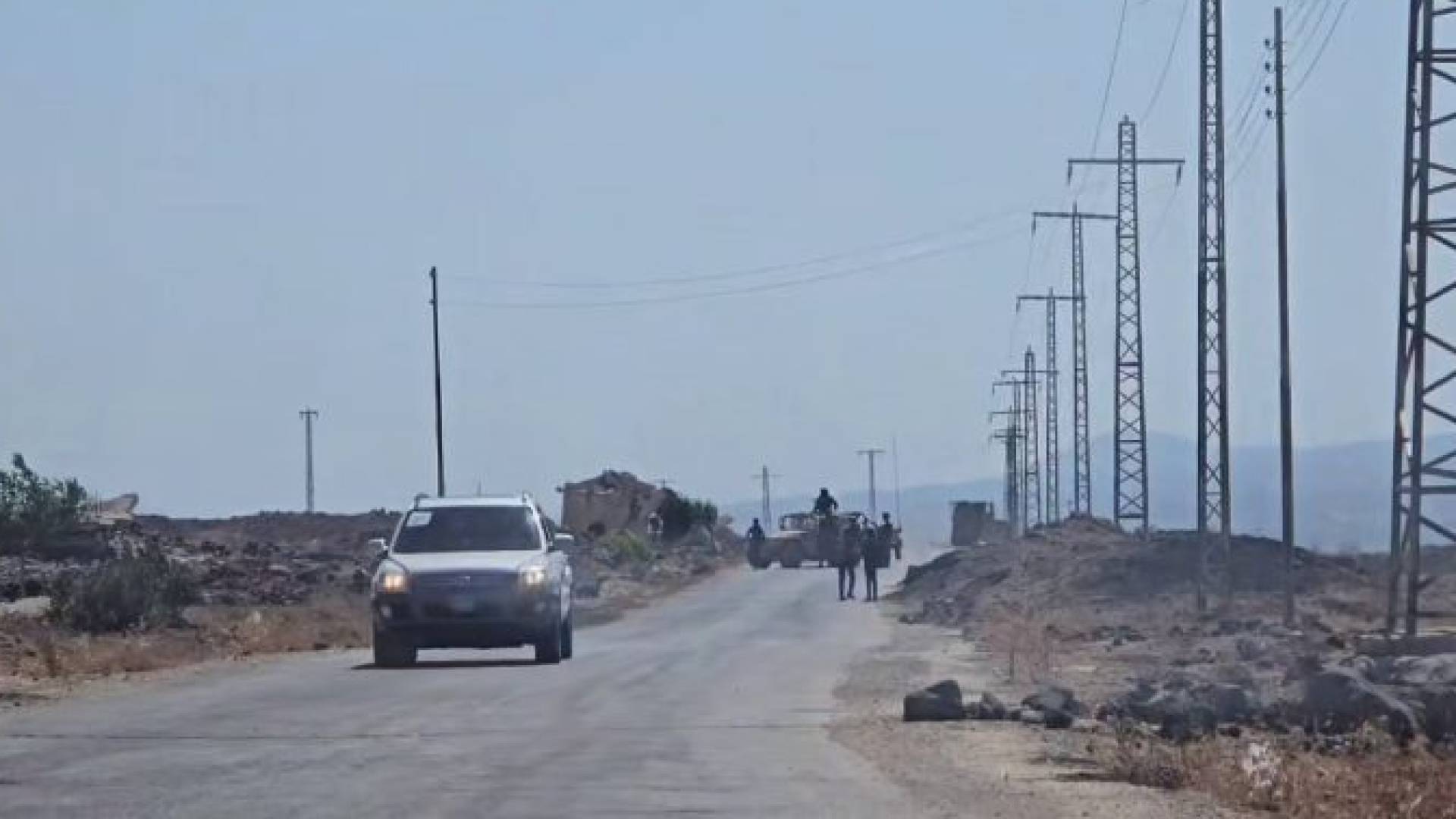 قوات الاحتلال تتوغل في ريف القنيطرة بسوريا وتنصب حاجزًا بين صيدا والمغاطرة