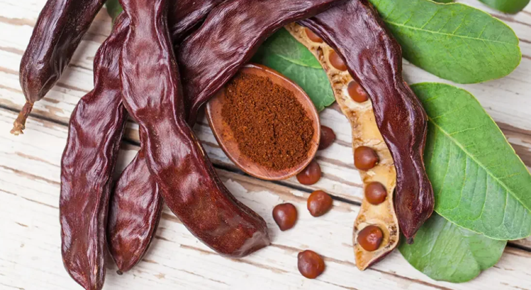 على المائدة ..  تعرف علي أهم فوائد الخروب خلال شهر رمضان